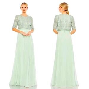 Mac Duggal  Green Chiffon Gown w/ Fully Beaded 3/4 Sleeves Size 16